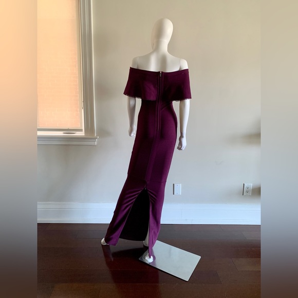 NWOT Marciano Meldon Off The Shoulder Bandage Gown in Plum - Picture 6 of 14
